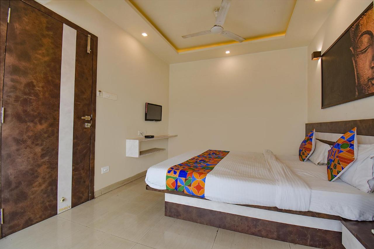 Fabhotel Royce Studio Apartments - Nr Pune International Airport Exterior photo